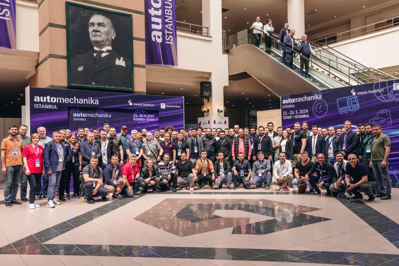 Technical seminar participants.